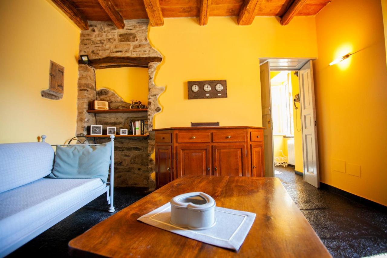 Casa Di Momo Lägenhet Carate Urio Exteriör bild