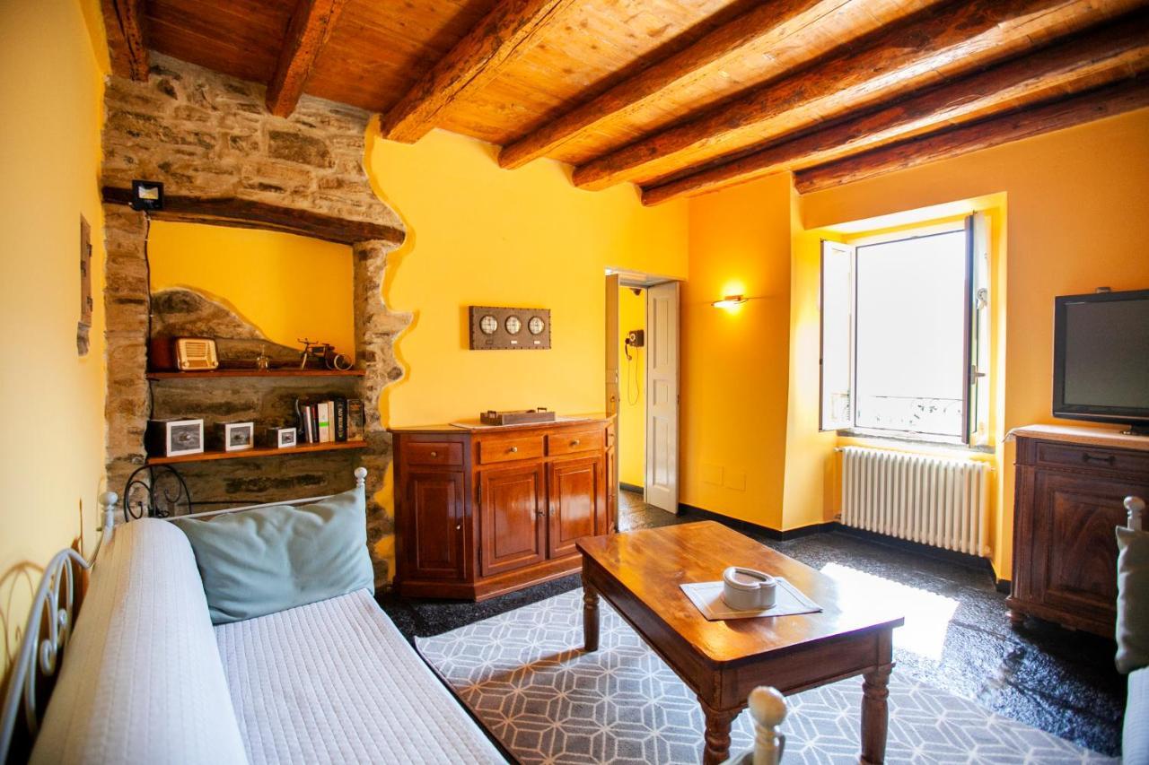 Casa Di Momo Lägenhet Carate Urio Exteriör bild