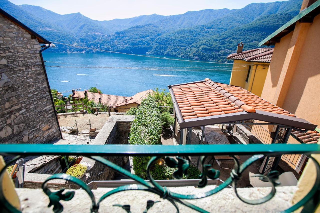 Casa Di Momo Lägenhet Carate Urio Exteriör bild