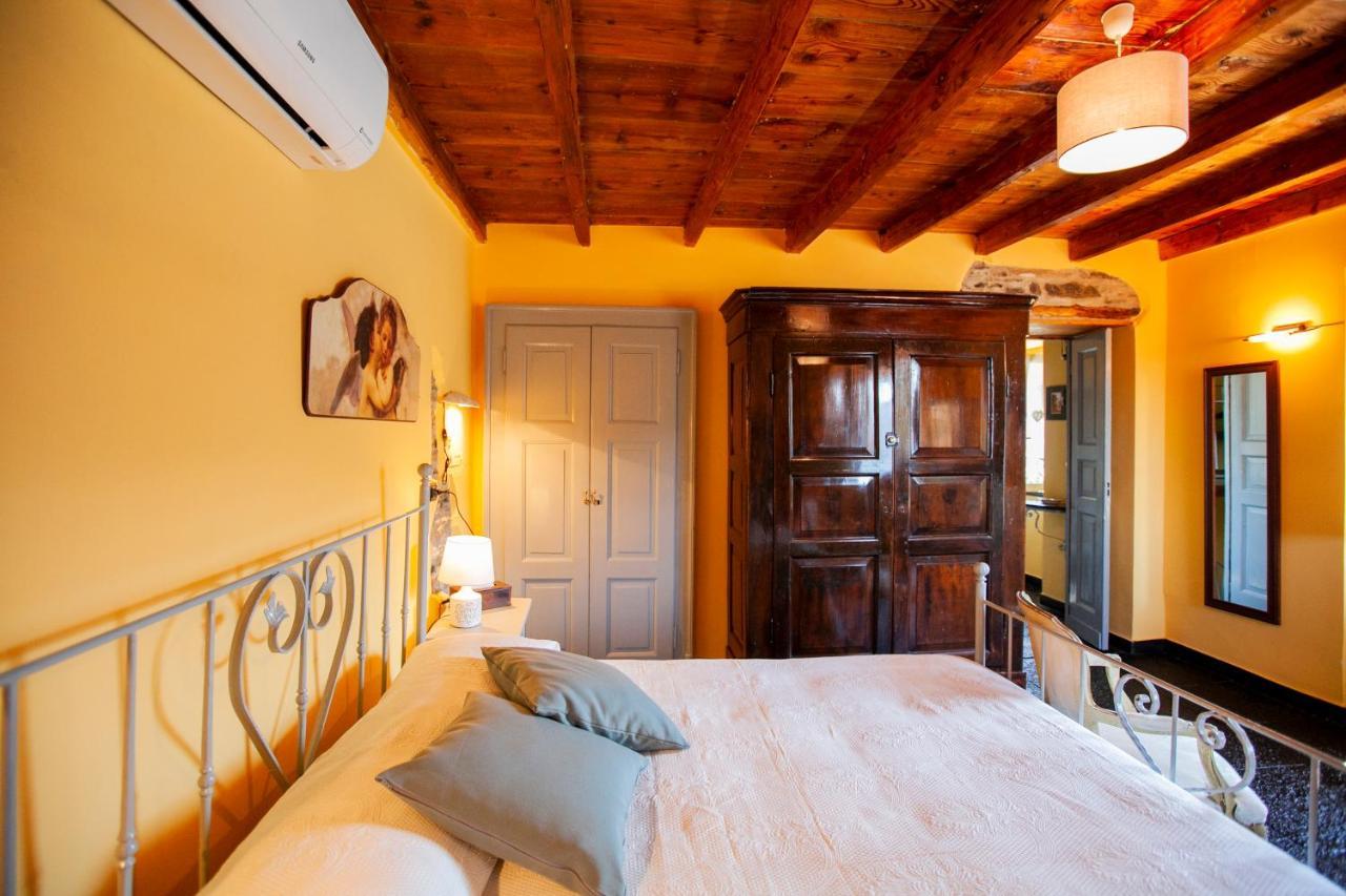 Casa Di Momo Lägenhet Carate Urio Exteriör bild